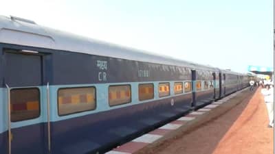 बीडकरांचं स्वातंत्र्यापासूनचं स्वप्न, आष्टी-अहमदनगर रेल्वेला मुहूर्त सापडला