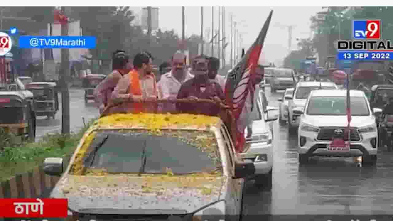 भर पावसात केंद्रीय मंत्री अनुराग ठाकूर यांची रोड रॅली