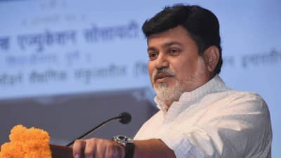 राष्ट्रवादीचे 10 ते 15 आमदार मुख्यमंत्री एकनाथ शिंदे यांच्या संपर्कात; मंत्री उदय सामंत यांचा खळबजनक दावा