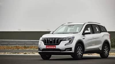 Mahindra XUV700 बुकिंगबाबत मोठी अपडेट… डिलिव्हरीबाबत दिलासादायक बाब आली समोर…