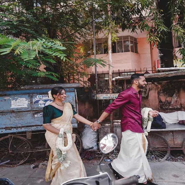 एचएस प्रणॉय भारताचा स्टार बॅडमिंटन खेळाडू आहे. भारताच्या थॉमस कप विजयात त्याने महत्त्वाची भूमिका बजावली होती. त्याने आयुष्यात आता एक नवी सुरुवात केली आहे. आंतरराष्ट्रीय स्तरावर त्याने भारताच नाव उज्वल केलं. बुधवारी तो विवाहबंधनात अडकला.