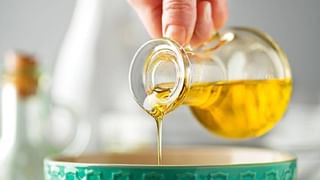 Honey Benefits : रात्री झोपण्यापूर्वी 1 चमचा मध खाल्यास मिळतील ‘हे’ फायदे !