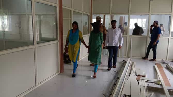 करणी काढून देते सांगत मालकाला लाखो रुपयांचा गंडा, ठग मोलकरणीला पोलिसांनी घातल्या बेड्या