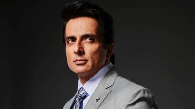 Chandigarh MMS leak case: वेळ आली आहे की आपण...,चंदीगड MMS लीक प्रकरणावर सोनू सूदची प्रतिक्रिया