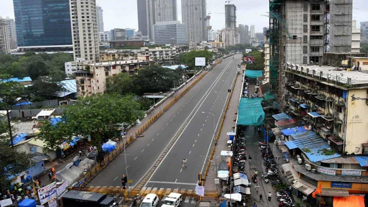 लोअर परेल उड्डाणपुलासंदर्भात दिलासादायक बातमी समोर! उड्डाणपूल कधी येणार सेवेत? जाणून घ्या!