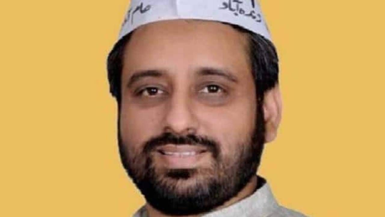 आपच्या नेत्याचा थेट दहशतवाद्यांबरोबर संबंध; 'डी'गँगबरोबरही हात मिळवणी; भाजपचा हल्लाबोल आपच्या नेत्याचा थेट दहशतवाद्यांबरोबर संबंध; 'डी'गँगबरोबरही हात मिळवणी; भाजपचा हल्लाबोल