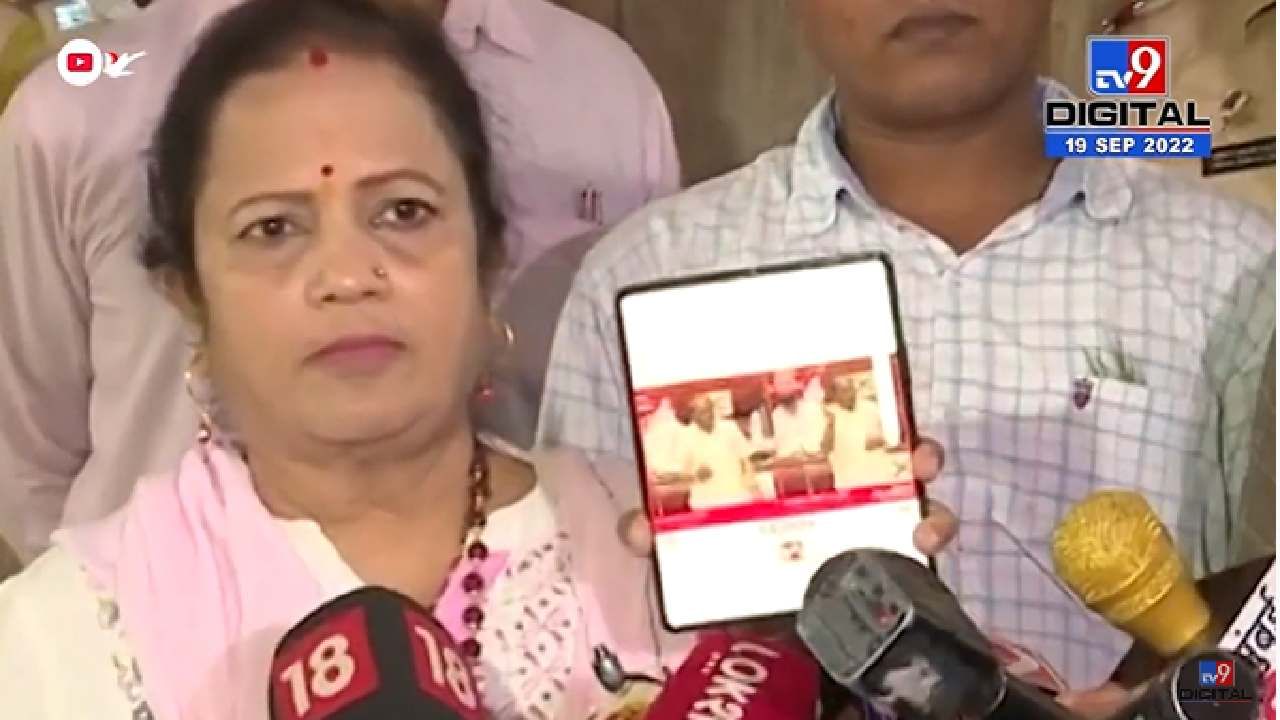 Video | तुमच्या बापाचं नाव तुमच्या आईला विचारायला जायचं का? किशोरी पेडणरांचा शिंदे गटातील नेत्यावर संताप!