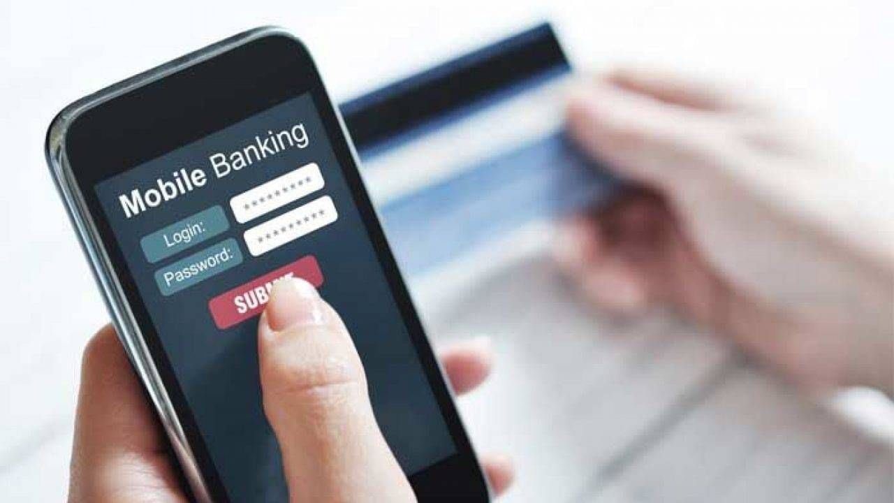 Banking App: सावधान! मोबाईलमधल्या बँकिंग ॲपवर हल्ला करतोय 'हा' व्हायरस, सायबर सेलकडून अलर्ट