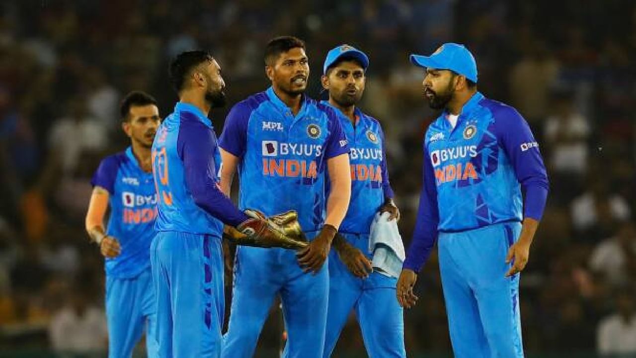 IND vs AUS 1st T20 : भारताचा दारुण पराभव, ऑस्ट्रेलिया 4 गडी राखून विजयी
