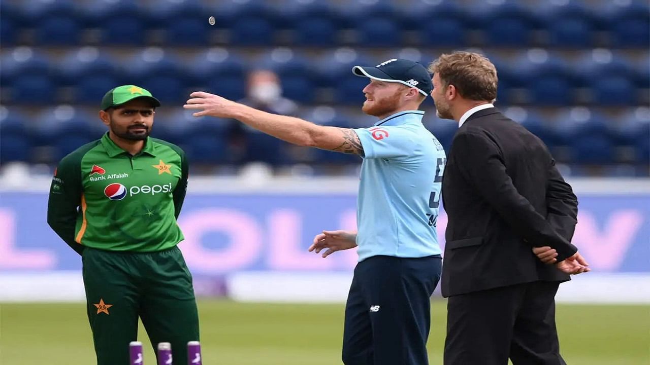 PAK vs ENG : इंग्लंडकडून पाकिस्तान टीम पराभूत, पाकिस्तान चाहत्यांची पुन्हा निराशा