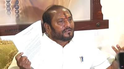 उद्धव ठाकरेंबद्दल बोललो त्याचा पश्चात्ताप नाही, पण माझ्या म्हणण्याचा...; रामदास कदम विधानावर ठाम