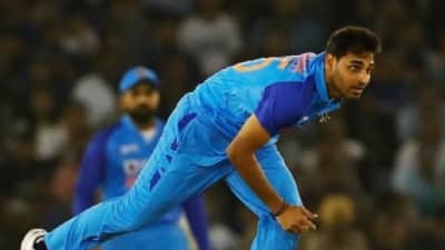 IND vs SA T20 : दक्षिण आफ्रिकेविरुद्ध T20 मध्ये सर्वात यशस्वी भारतीय गोलंदाजांची यादी, पाहा एका क्लिकवर