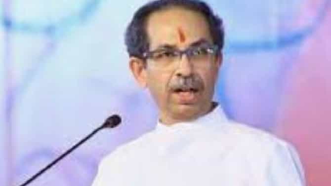 मिंध्यांपासून महाराष्ट्राला वाचवा! सामनामधून पुन्हा हल्लाबोल