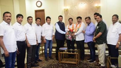 पालघरमध्ये भाजपचा शिवसेनेसह शिंदे गटालाही धक्का! फडणवीसांच्या उपस्थितीत पालघरच्या या 2 दिग्गज नेत्यांचा भाजपात प्रवेश