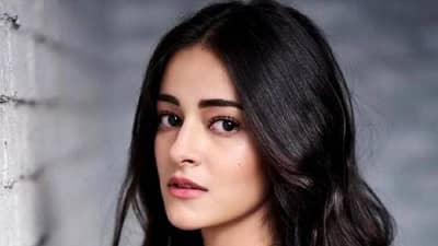 अनन्या पांडेला ऑफर केलेल्या चित्रपटांसाठी निर्माते आता वेगळ्या चेहऱ्याच्या शोधात, वाचा नेमके काय सुरू?