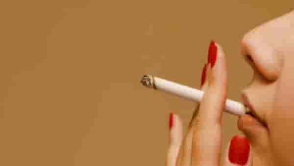 Smoking: धूम्रपानामुळे होऊ शकतात त्वचेचे हे गंभीर आजार !