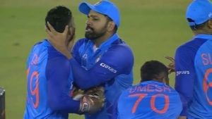 IND vs SA 2nd t20 : टीम इंडियाच्या विजयानंतरही कॅप्टन रोहित या खेळाडूंवर भडकला 