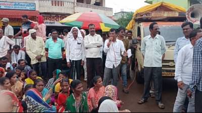 वाघानं घेतले 12 बळी, 12 गावांतील लोकं आले रस्त्यावर, काय आहे प्रकरण?