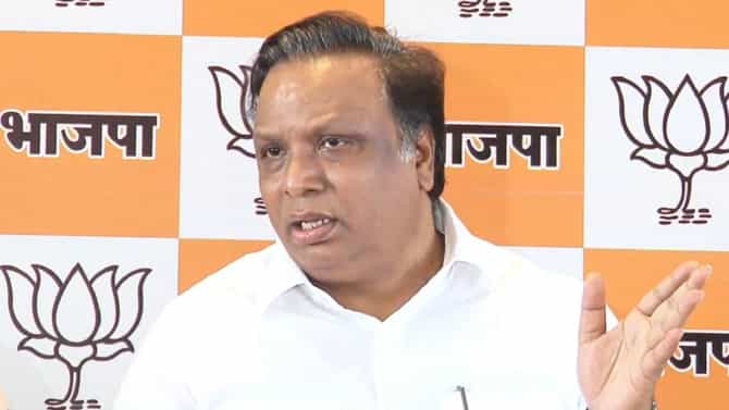 कौआ हंस की चाल नहीं चल सकता; आशिष शेलार यांचा उद्धव ठाकरेंना टोला