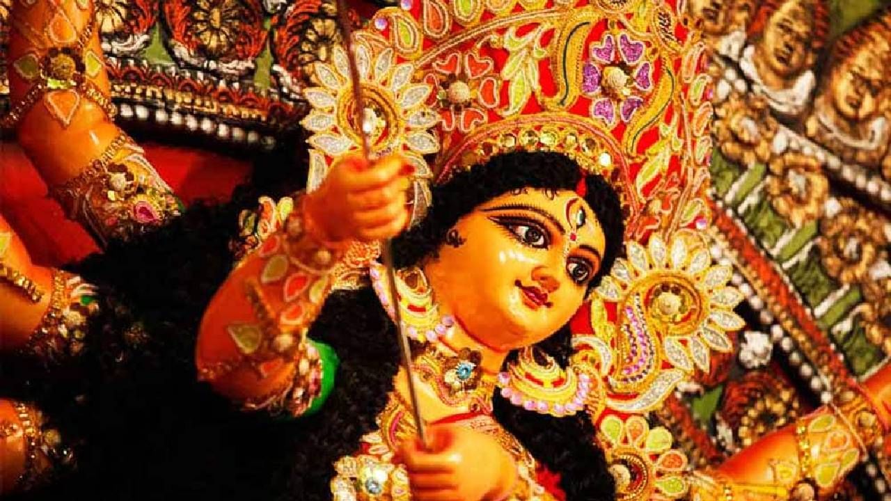 Navratri 2022: डायबिटीस आहे पण नवरात्रीचे उपवास करायचे आहे? मग या गोष्टी ठेवा ध्यानात Navratri 2022: डायबिटीस आहे पण नवरात्रीचे उपवास करायचे आहे? मग या गोष्टी ठेवा ध्यानात