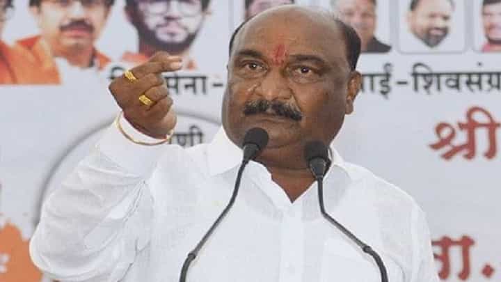 बऱ्याच वर्षांनी औरंगाबादला..., पालकमंत्रीपदाची जबाबदारी मिळताच भुमरेंची प्रतिक्रिया बऱ्याच वर्षांनी औरंगाबादला..., पालकमंत्रीपदाची जबाबदारी मिळताच भुमरेंची प्रतिक्रिया