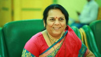 इयत्ता पाचवीत गेल्यावर पहिलीचा विचार का करता?; निलम गोऱ्हेंचा मुख्यमंत्र्यांना टोला का?