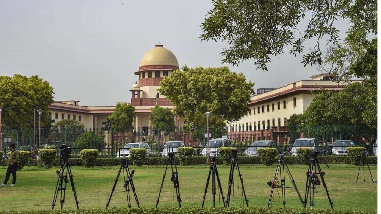 घोडा मागे अन् गाडी पुढे कशी? सुप्रीम कोर्टात वकिलांनी दिलेलं उदाहरण काय?