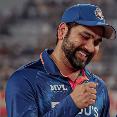 T20 World Cup 2022 : रोहित शर्मा सारखा सेम टू सेम प्लेअर पाकिस्तानच्या टीममध्ये, पाहा फोटो