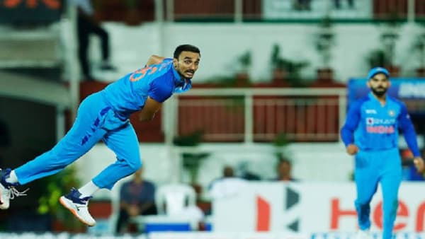 IND vs SA 1st T20: भारतीय बॉलर्सची कमाल, दक्षिण आफ्रिकेची लावली वाट
