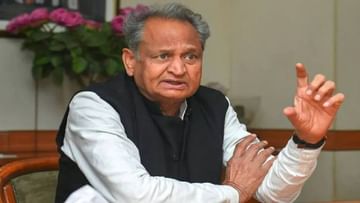 गहलोत झाले, पायलट झाले आता थेट 'या' आमदारांनाच काँग्रेसचा इशारा