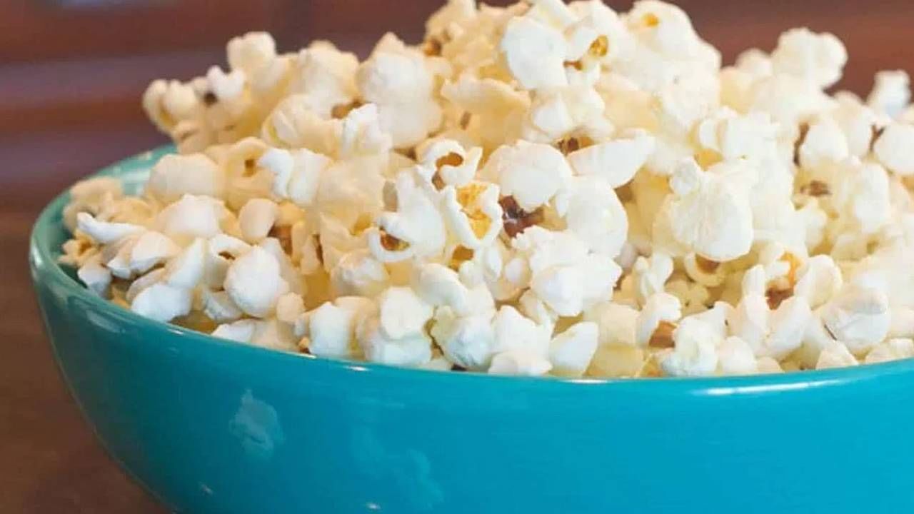 Benefits Of Popcorn: पॉपकॉर्न खा आणि बारीक व्हा, जाणून घ्या पॉपकॉर्न खाण्याचे फायदे