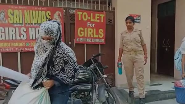 एमएमस कांड; मुलींनो सावधान; तुमचा कोणीतरी व्हिडीओ बनवतय...