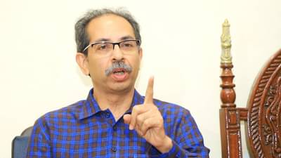 मातोश्रीवर महिन्याला 100 कोटी रुपये जायचे; खोक्यांवरून शिंदे गटाच्या खासदाराचा खळबळजनक आरोप