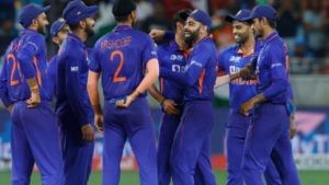 Team India : कॅच सुटल्यामुळे गोलंदाजाने केली शिवीगाळ, व्हिडीओ व्हायरल 