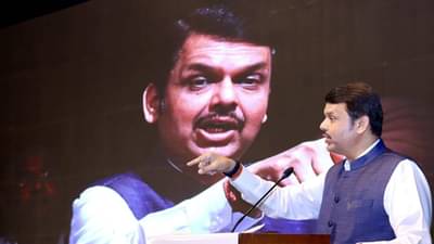 लोकप्रतिनिधी स्वत:ला मालक समजतात, पण आपण जनतेचे सेवक आहोत- देवेंद्र फडणवीस