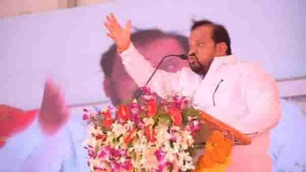 ह्या दोन राऊतांनी आमचं वाटोळं केलं, शहाजीबापू पाटलांनी भर सभेत मनातली खदखद बोलून दाखवली