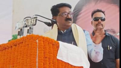 तू महिषासुर मर्दिनी, जे जे दुष्ट ते... अरविंद सावंतांची टेंभी नाक्याच्या देवीकडे प्रार्थना काय?