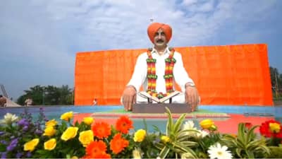 प्रचंड.... भगवान भक्तीगडावर पंकजांचा आवाज, राष्ट्रीय पातळीवर झेप?