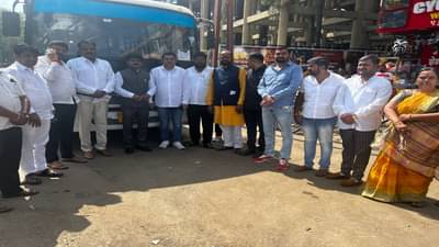 नाशिकमधून शिवसेनेच्या दोन्ही गटाची अशी आहे गर्दी जमविण्यासाठी फिल्डिंग