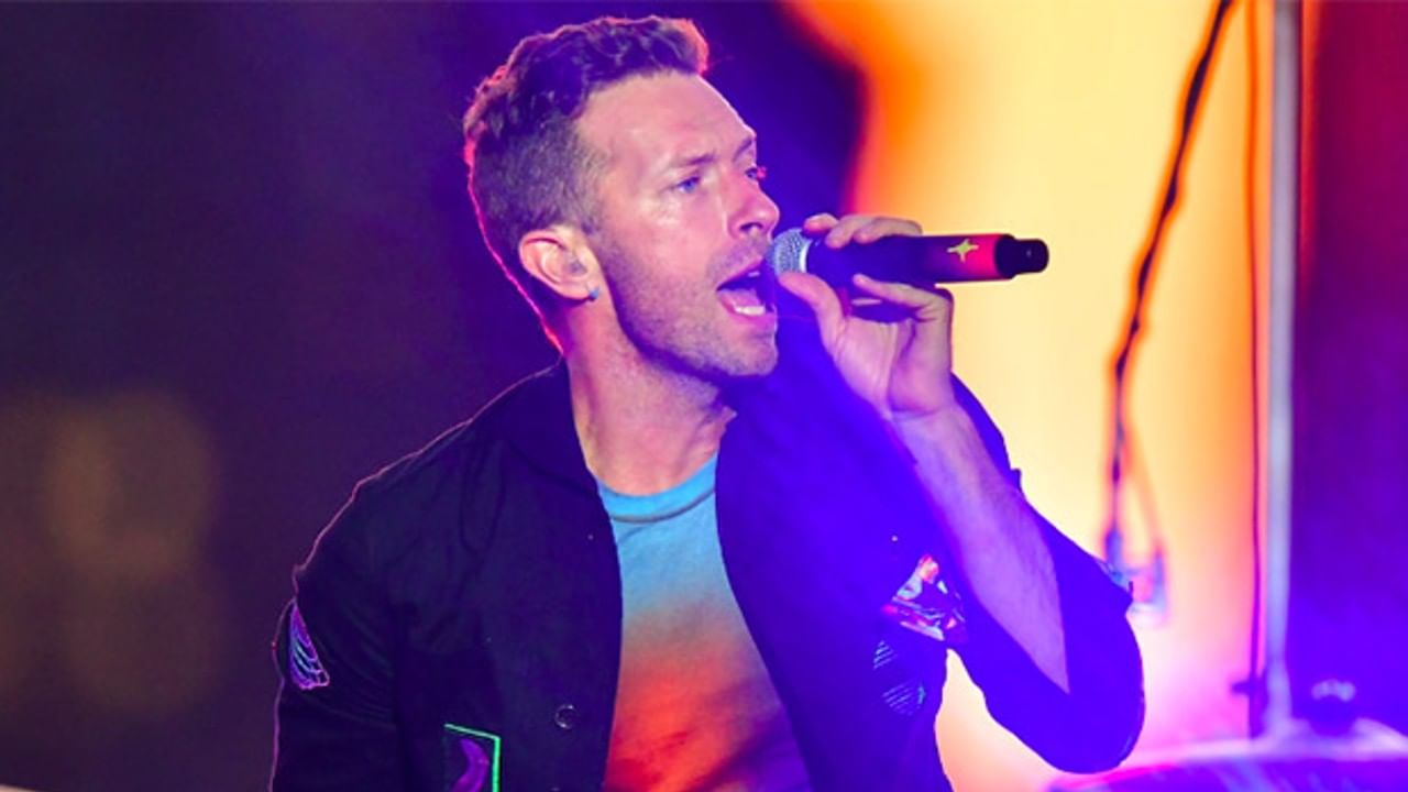 Coldplay बँडच्या चाहत्यांसाठी निराशाजनक बातमी; सोशल मीडियावर पोस्ट केलं निवेदन