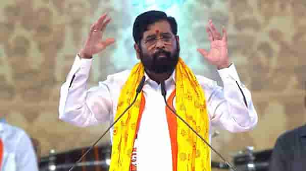 नवी मुंबई विमानतळाला दि. बा. पाटलांऐवजी बाळासाहेबांचं नाव देण्याचं उद्धव ठाकरे यांनीच सूचवलं होतं; मुख्यमंत्र्याचा गौप्यस्फोट