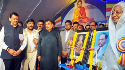 दीक्षाभूमी विकासाच्या इतक्या कोटींच्या आराखड्याला मंजुरी, देवेंद्र फडणवीसांनी काय सांगितलं