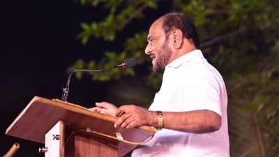 उद्धव ठाकरेंनीच त्यांचं कुटुंब फोडलं; रामदास कदमांचा गंभीर आरोप