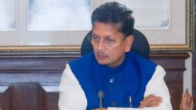 यांच्या भाषणामुळं मी अस्वस्थ, रात्री झोप लागत नसल्याचं दीपक केसरकरांचं वक्तव्य