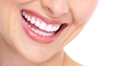 World Smile Day 2022: फक्त 2 मिनिटांत ब्लड प्रेशर, तणाव आणि वेदनांपासून मिळेल आराम ! आता तरी हसा