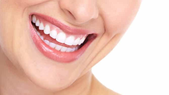 World Smile Day 2022: फक्त 2 मिनिटांत ब्लड प्रेशर, तणाव आणि वेदनांपासून मिळेल आराम ! आता तरी हसा