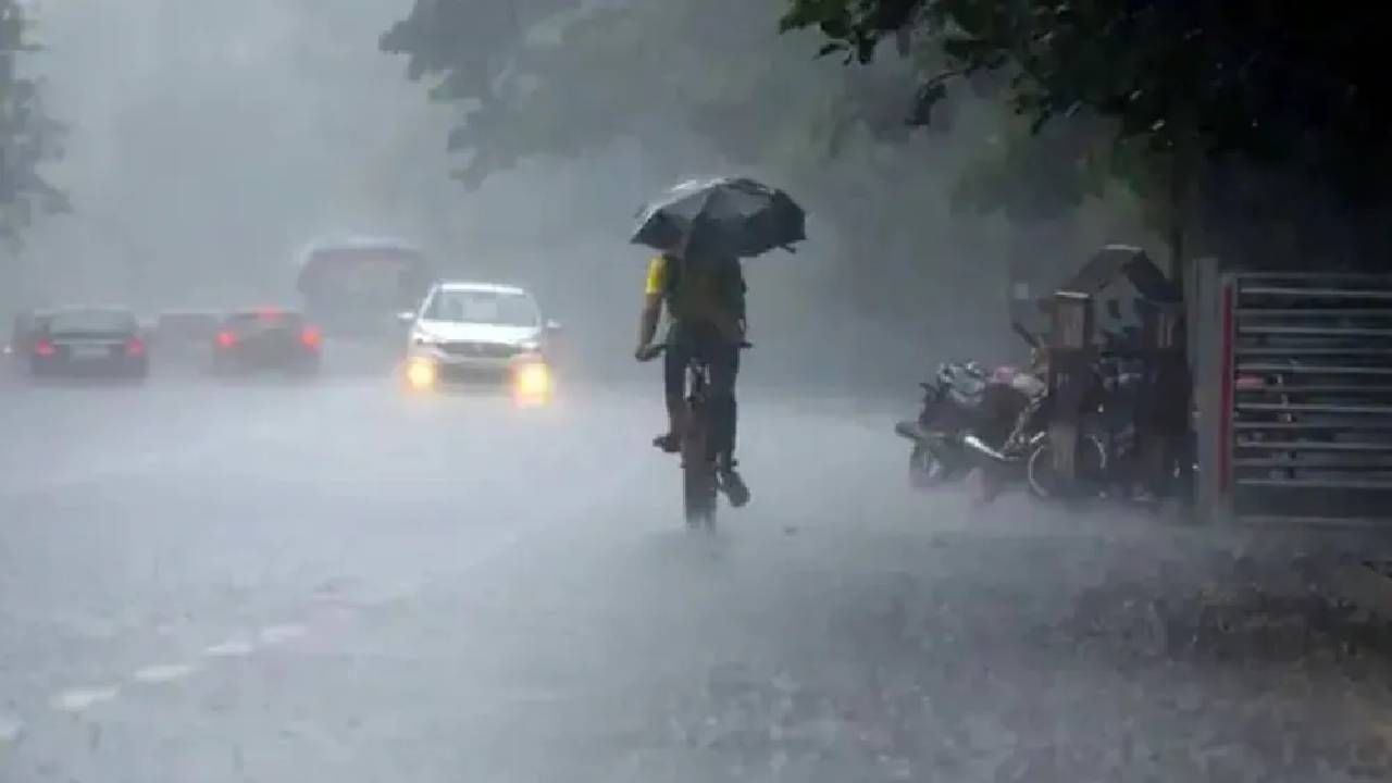पुण्यात मुसळधार! येत्या 48 तासात पुन्हा धो धो बरसणार? परतीच्या पावसाबाबतही महत्त्वाची अपडेट पुण्यात मुसळधार! येत्या 48 तासात पुन्हा धो धो बरसणार? परतीच्या पावसाबाबतही महत्त्वाची अपडेट