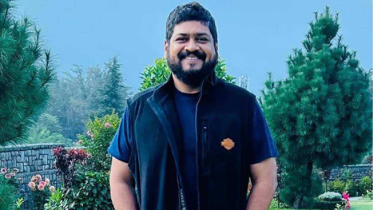असे काय घडले की, ओम राऊत म्हणाले मला या गोष्टीचा खूप गर्व आहे ...