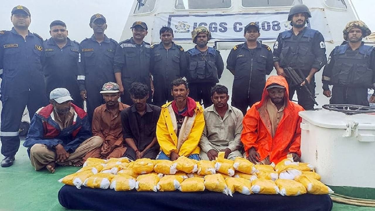 पाकिस्तानने समुद्रामार्गे भारतात पाठवले 350 कोटींचे ड्रग्ज, अशी झाली कारवाई