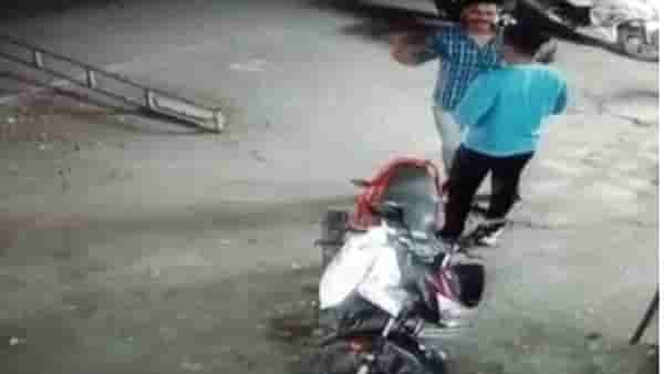 चार वर्षीय चिमुकल्याचा वाढदिवशीचं मृत्यू, अंधारात घडली दुर्घटना